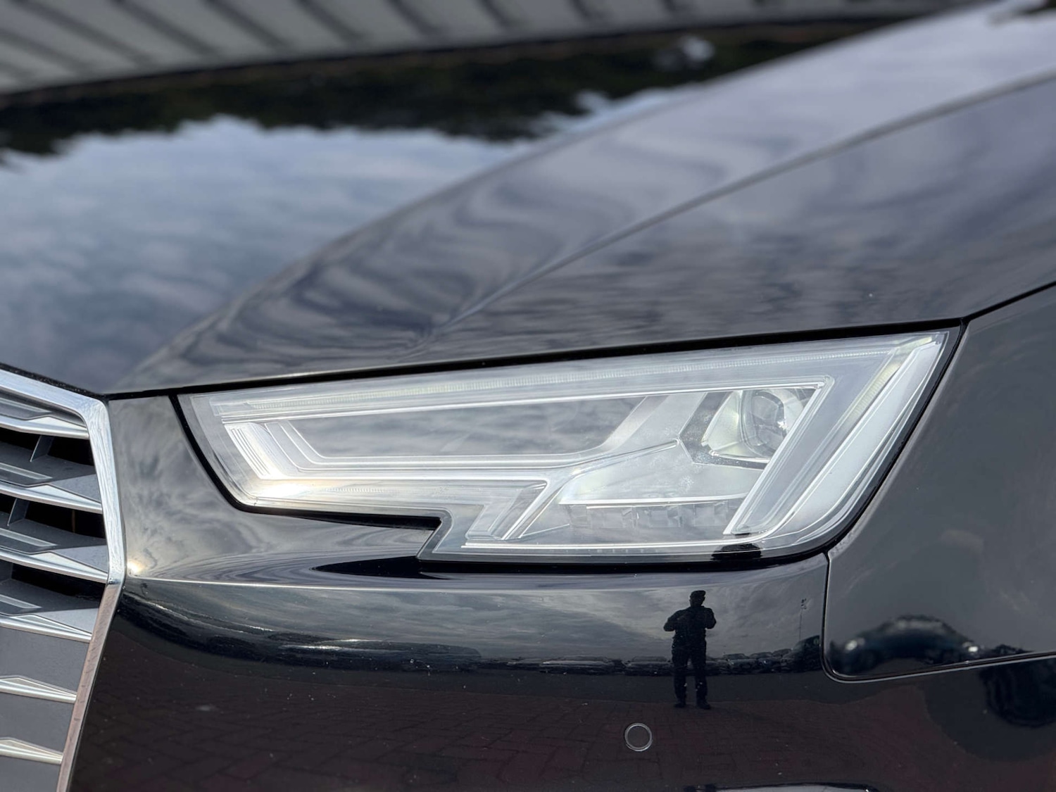 Used Audi A4 2017 for sale - 76056637: Photo 11