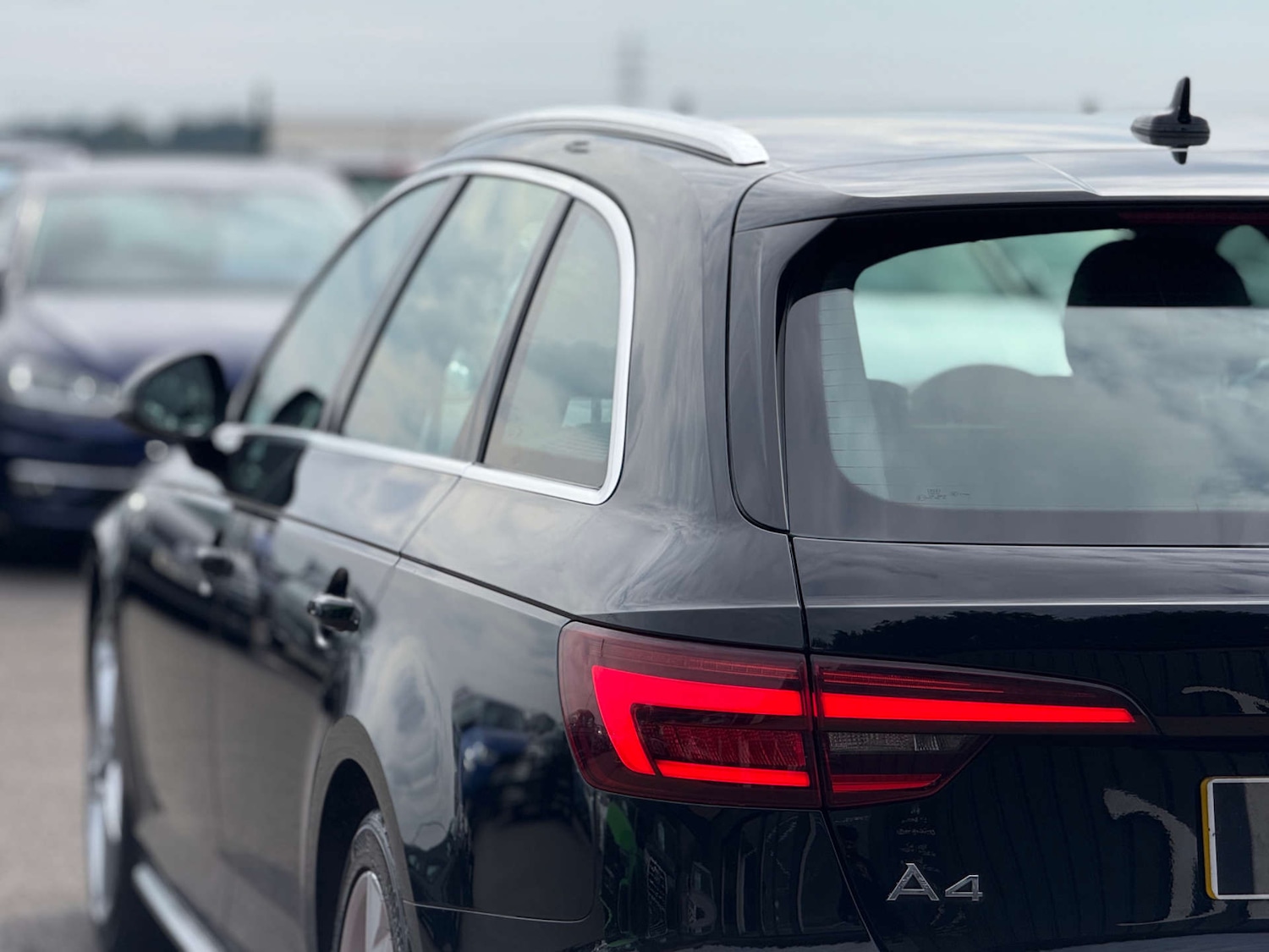 Used Audi A4 2017 for sale - 76056637: Photo 20