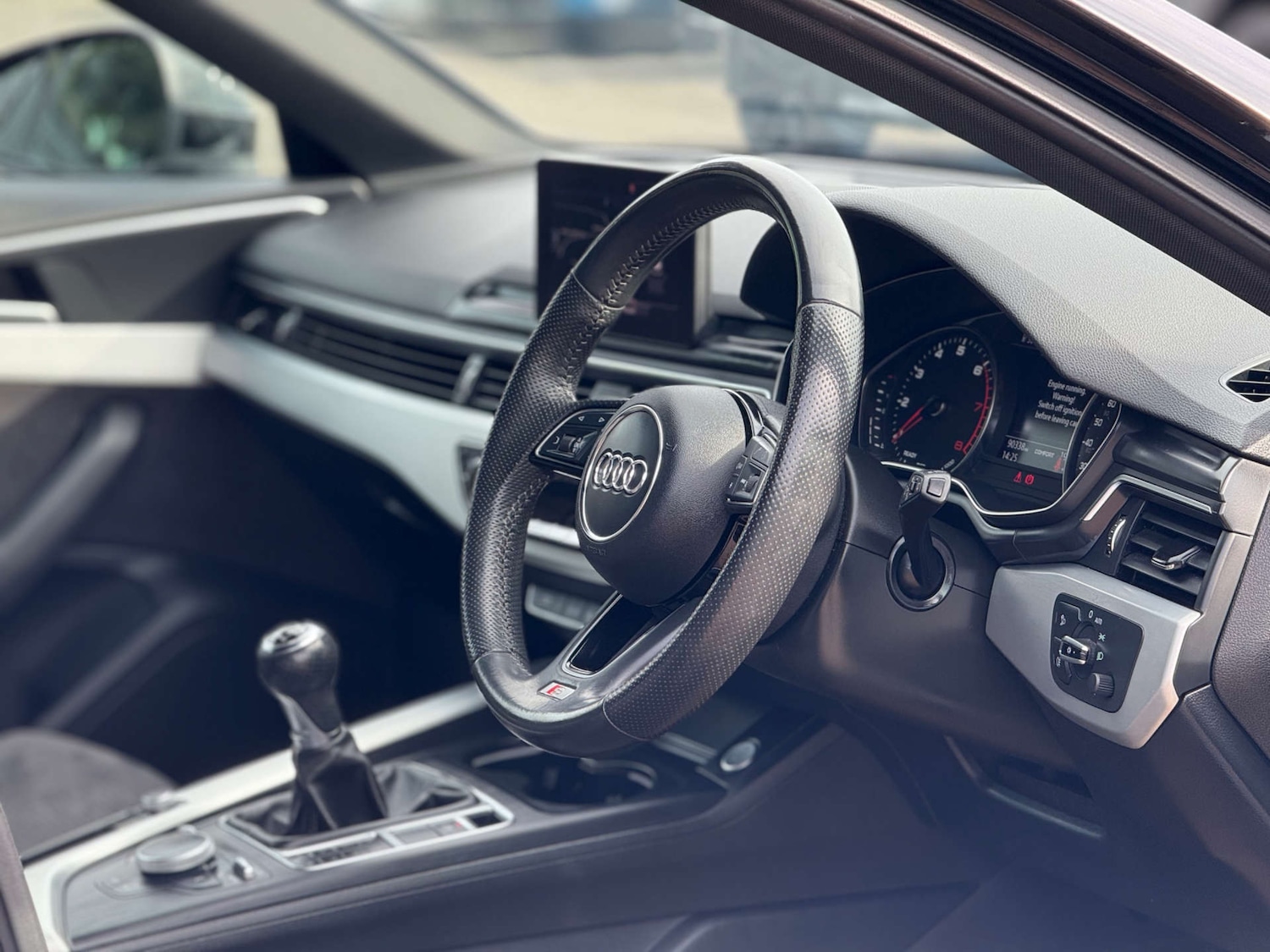 Used Audi A4 2017 for sale - 76056637: Photo 28