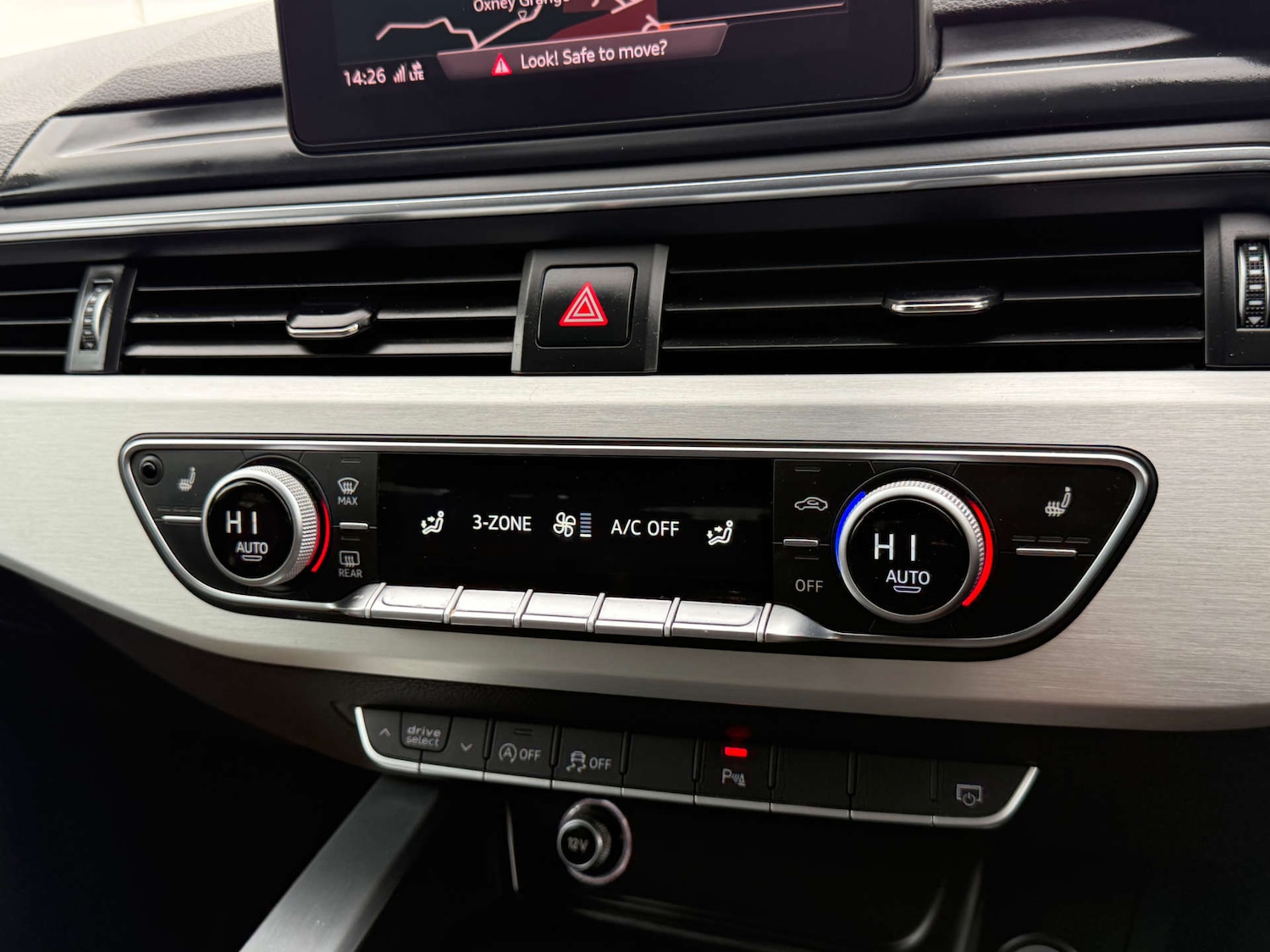 Used Audi A4 2017 for sale - 76056637: Photo 36