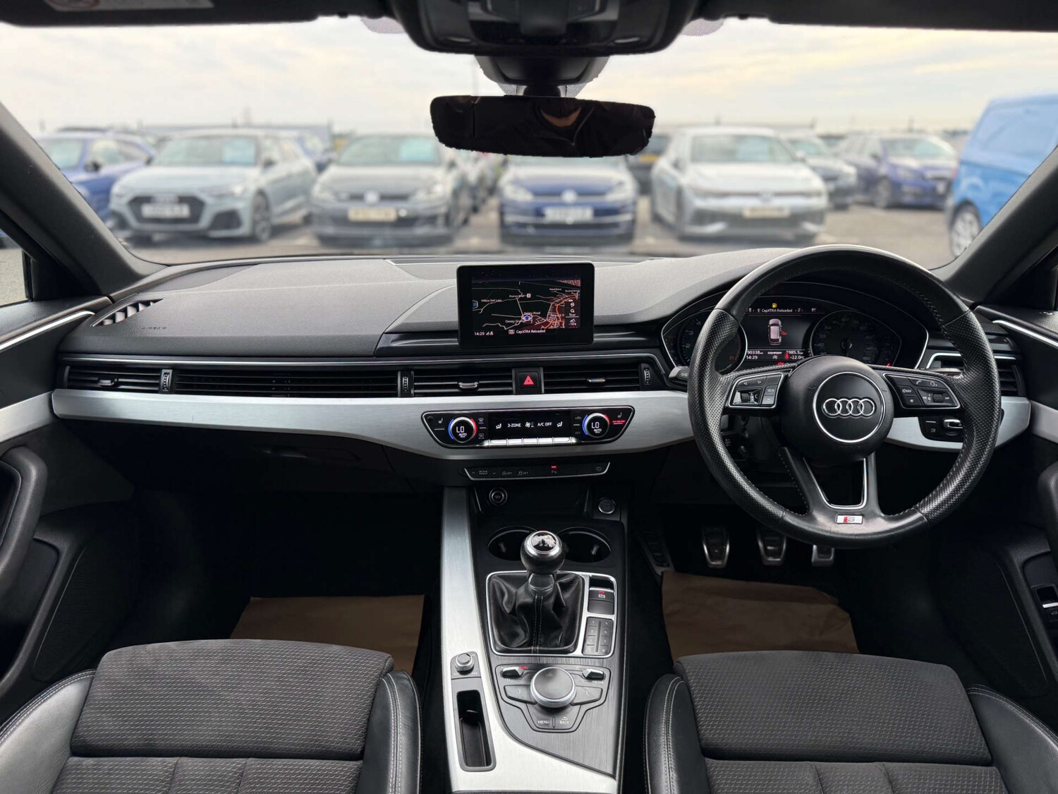 Used Audi A4 2017 for sale - 76056637: Photo 45