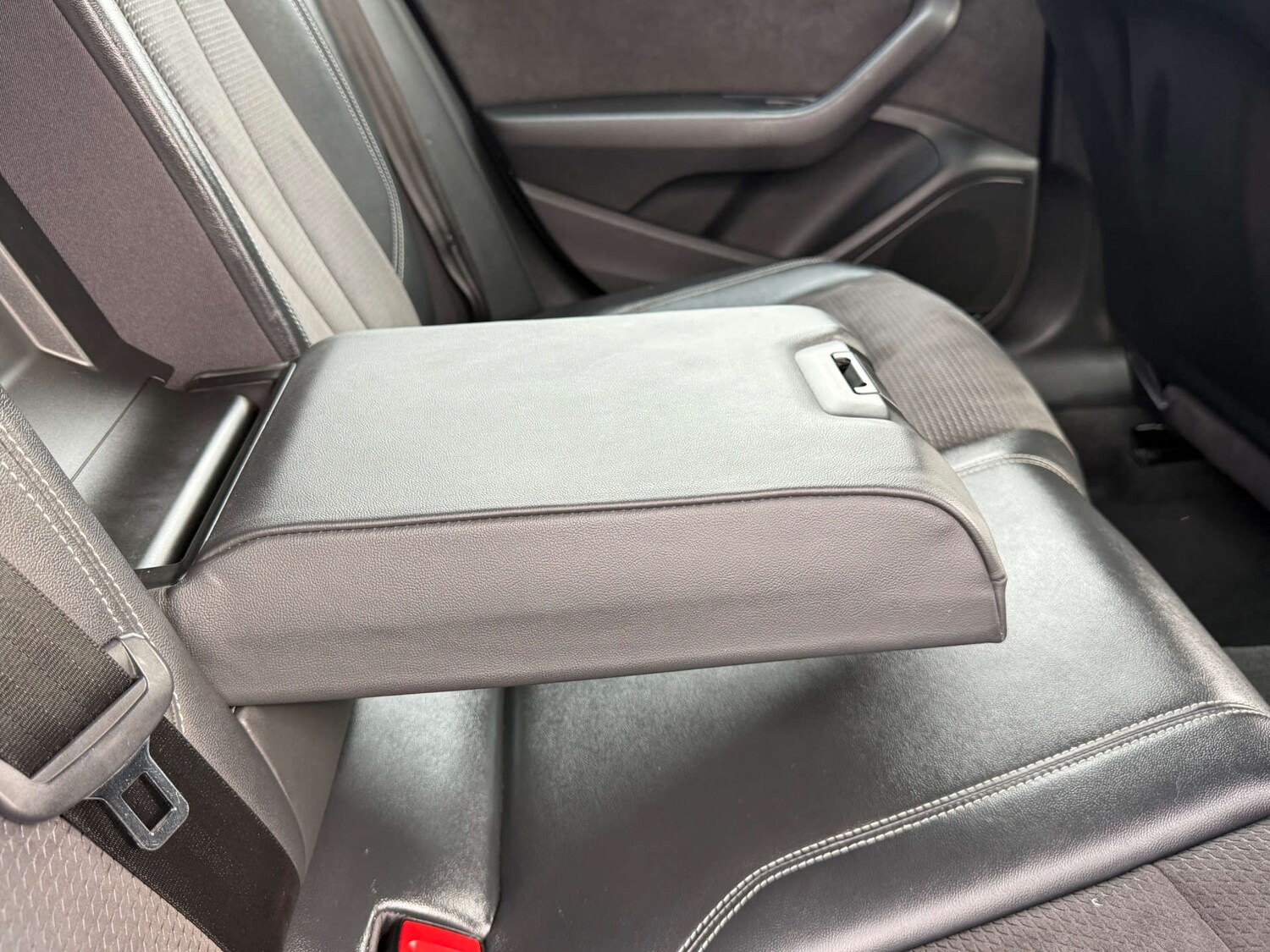 Used Audi A4 2017 for sale - 76056637: Photo 48