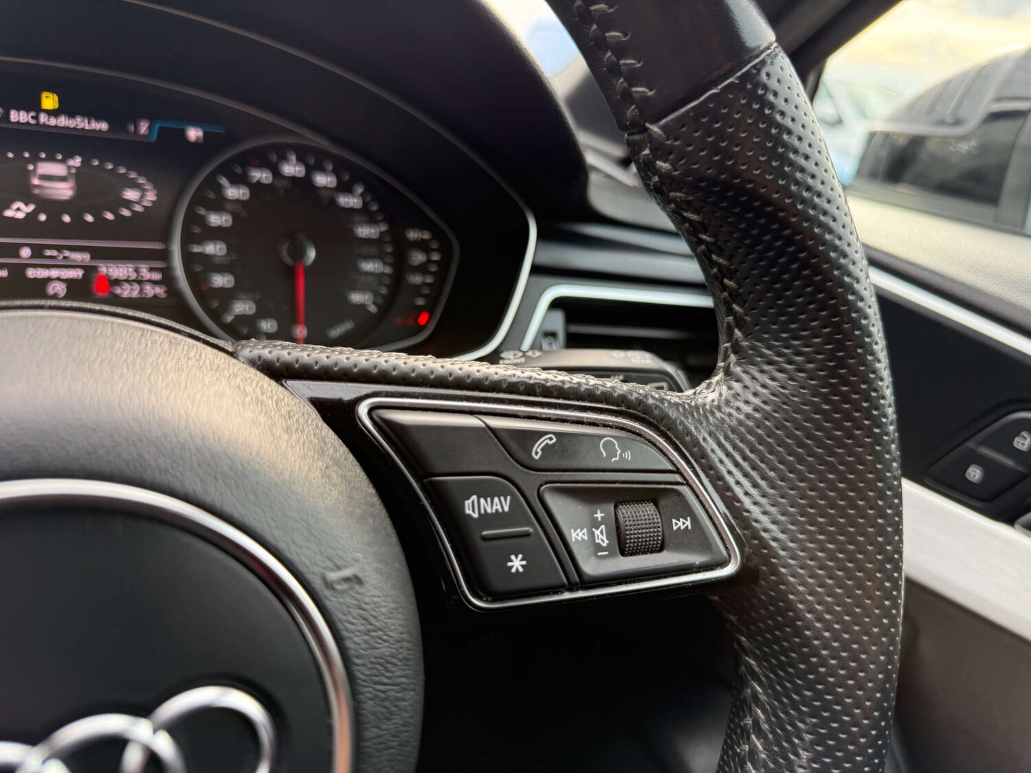 Used Audi A4 2017 for sale - 76056637: Photo 71