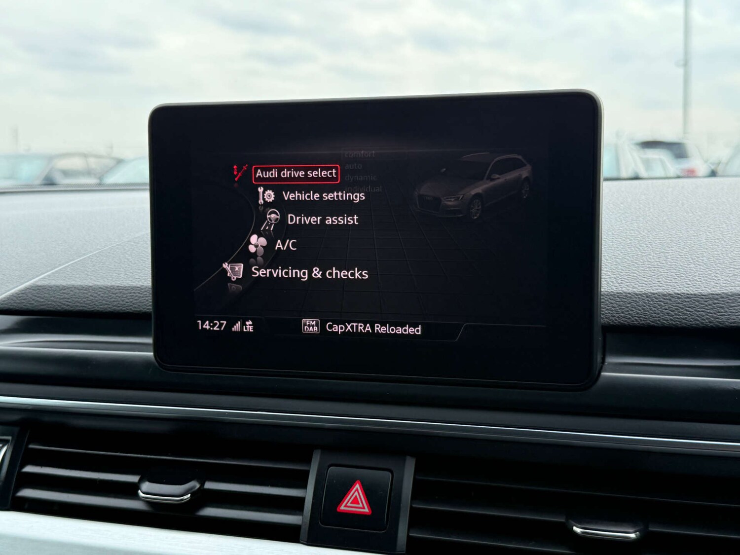 Used Audi A4 2017 for sale - 76056637: Photo 90