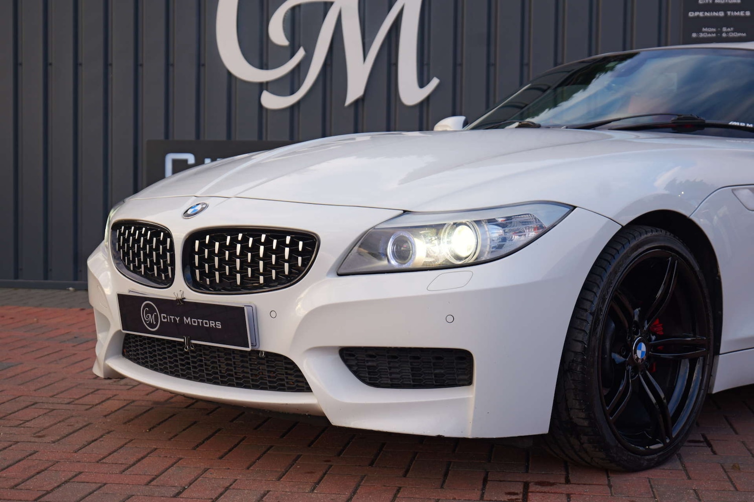 Used BMW Z4 2013 for sale - 76366170: Photo 2