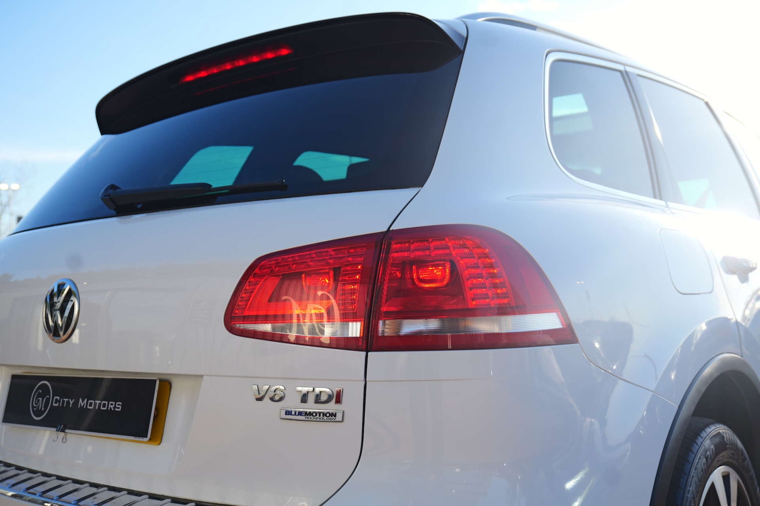 Used Volkswagen Touareg 2015 for sale - 76706747: Photo 10