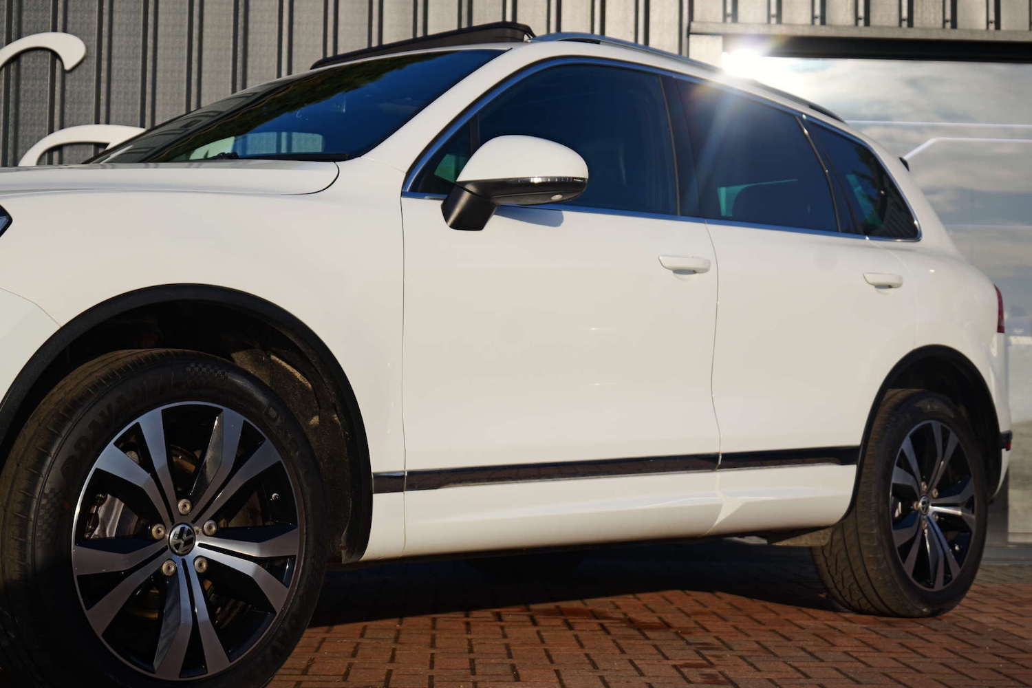 Used Volkswagen Touareg 2015 for sale - 76706747: Photo 3