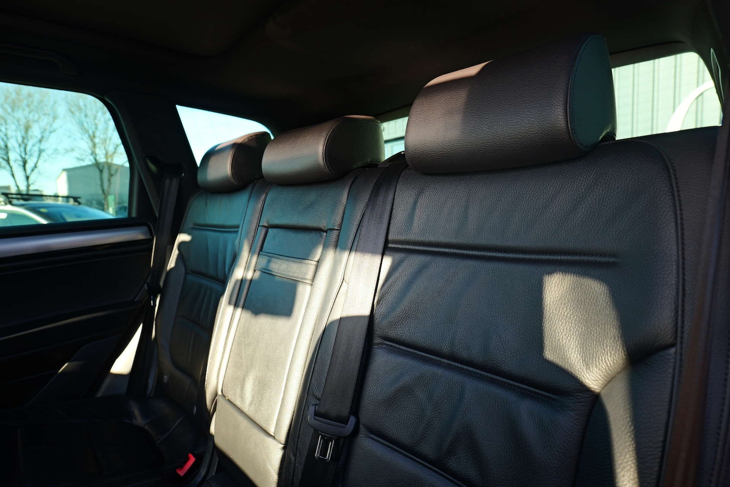 Used Volkswagen Touareg 2015 for sale - 76706747: Photo 37