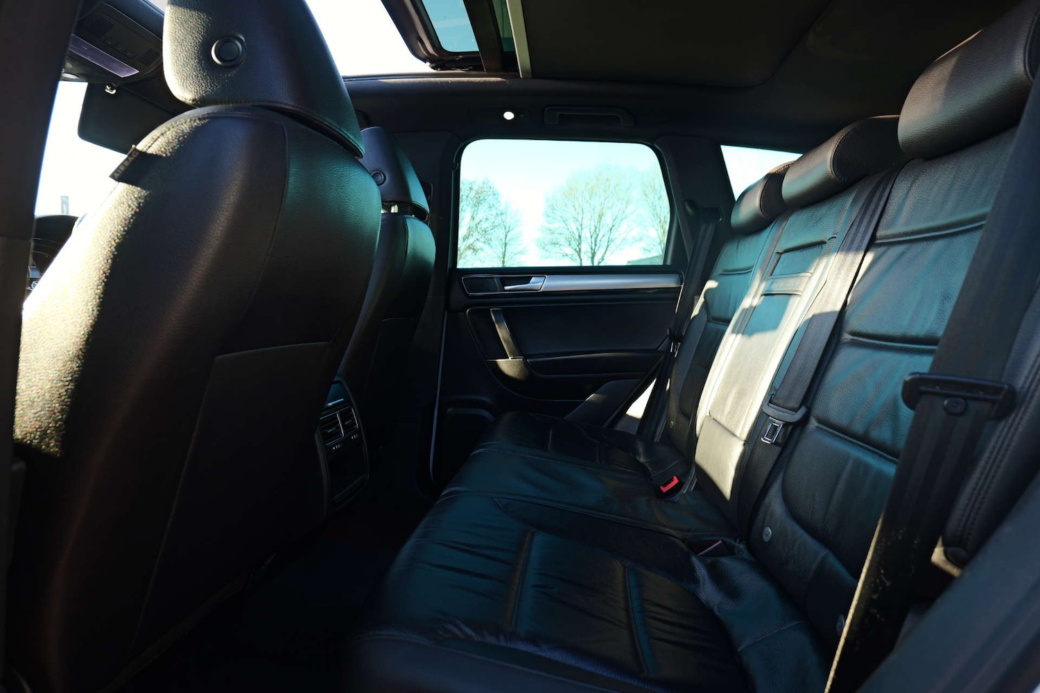 Used Volkswagen Touareg 2015 for sale - 76706747: Photo 39