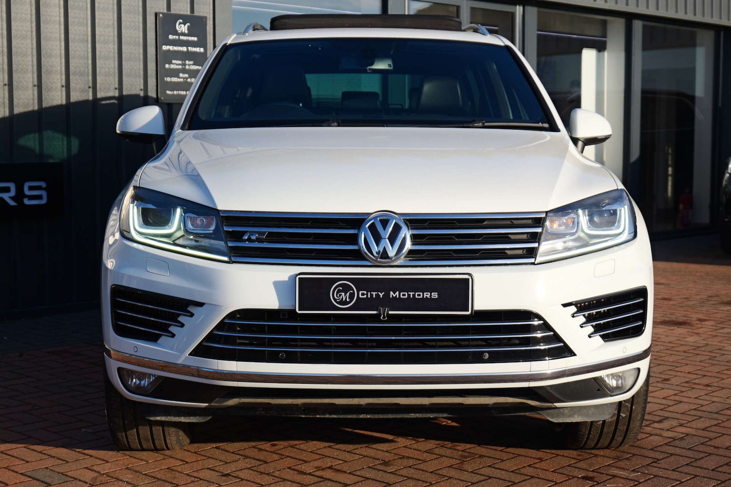 Used Volkswagen Touareg 2015 for sale - 76706747: Photo 4