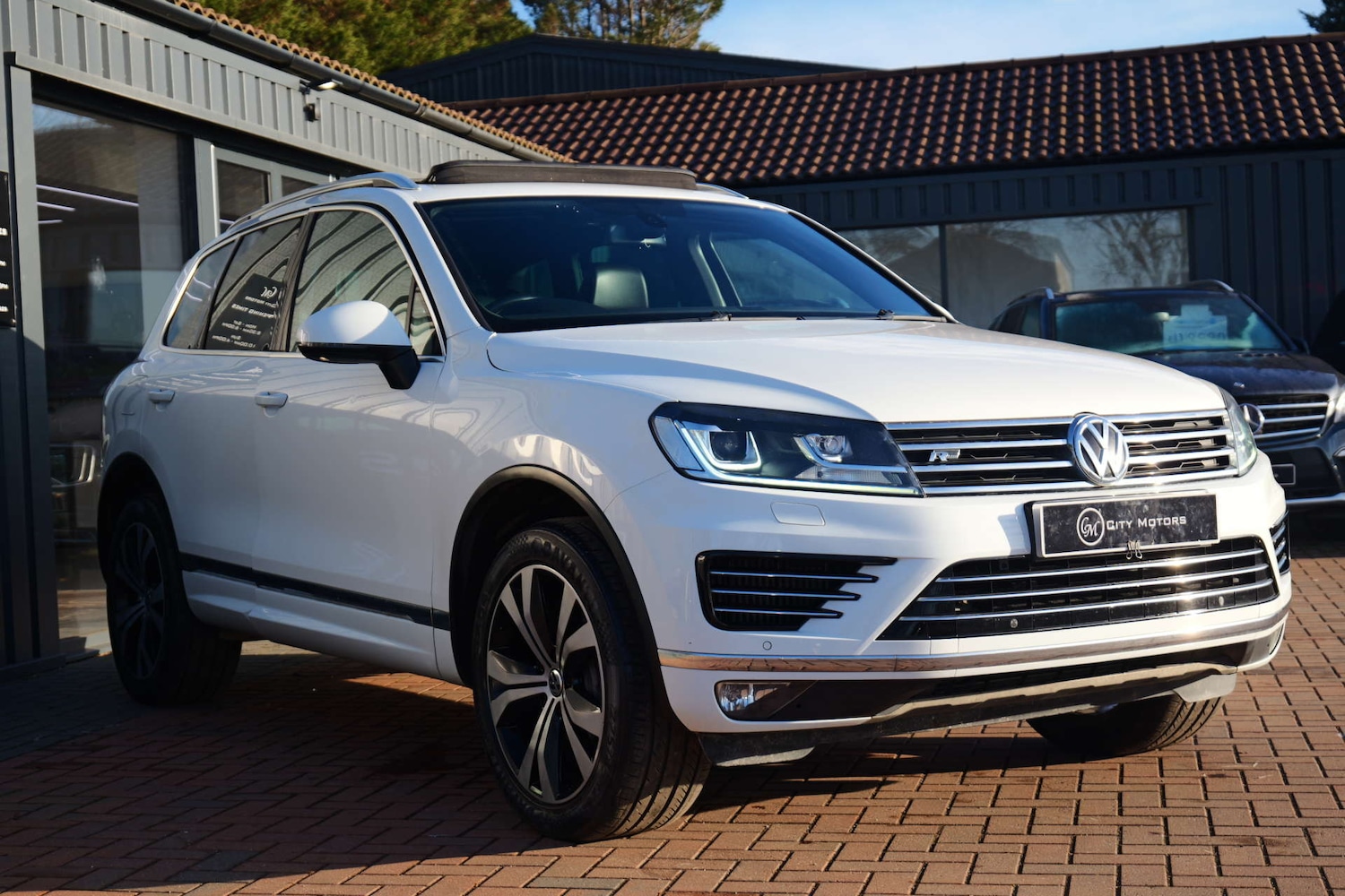 Used Volkswagen Touareg 2015 for sale - 76706747: Photo 5