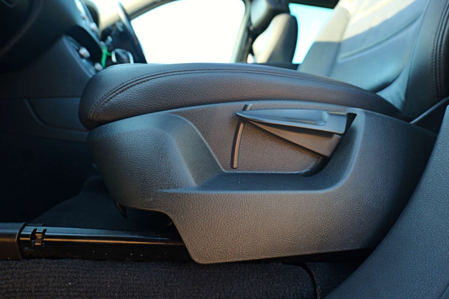 Used Volkswagen Touareg 2015 for sale - 76706747: Photo 65