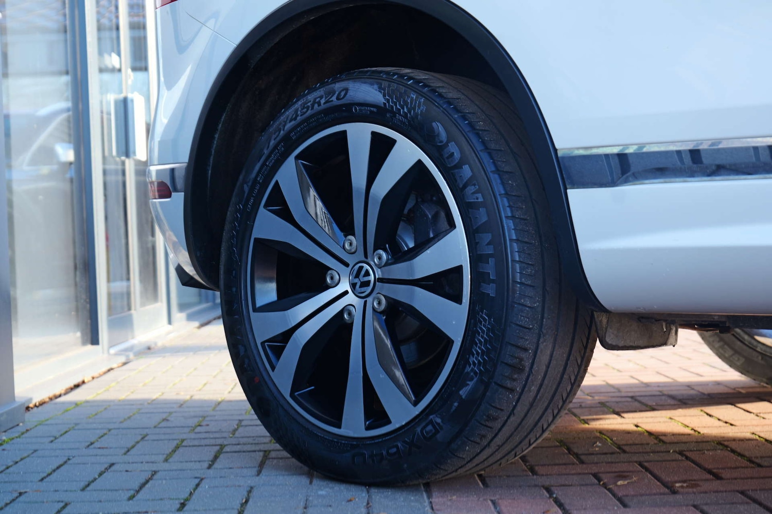 Used Volkswagen Touareg 2015 for sale - 76706747: Photo 73