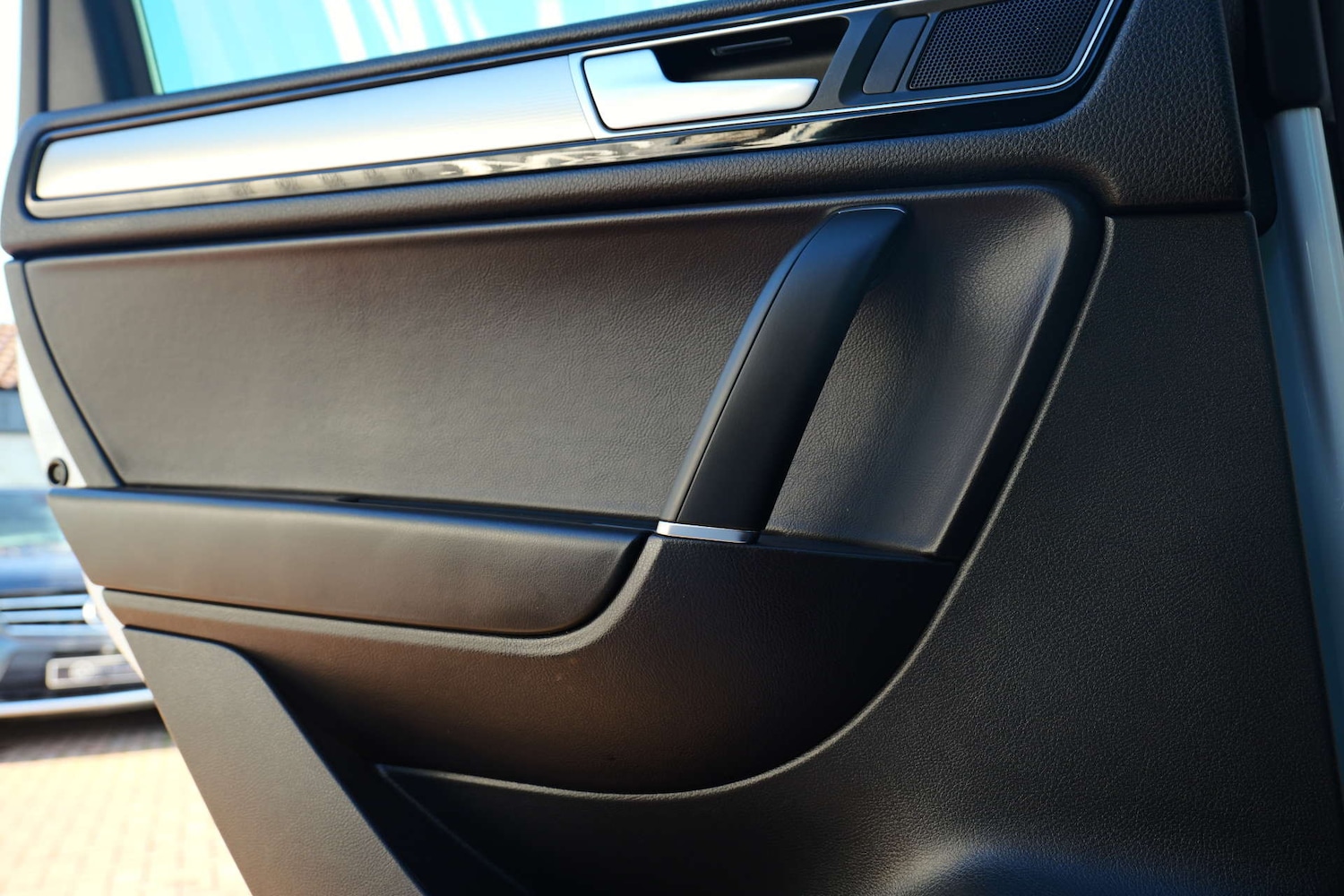 Used Volkswagen Touareg 2015 for sale - 76706747: Photo 79