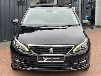 Used Peugeot 308 2018 for sale - 78039605: Photo