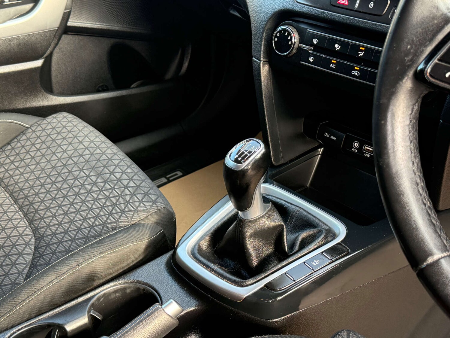 Used Kia Ceed 2019 for sale - 75971117: Photo 25