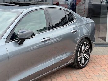 Used Volvo S60 2019 for sale - 78488281: Photo