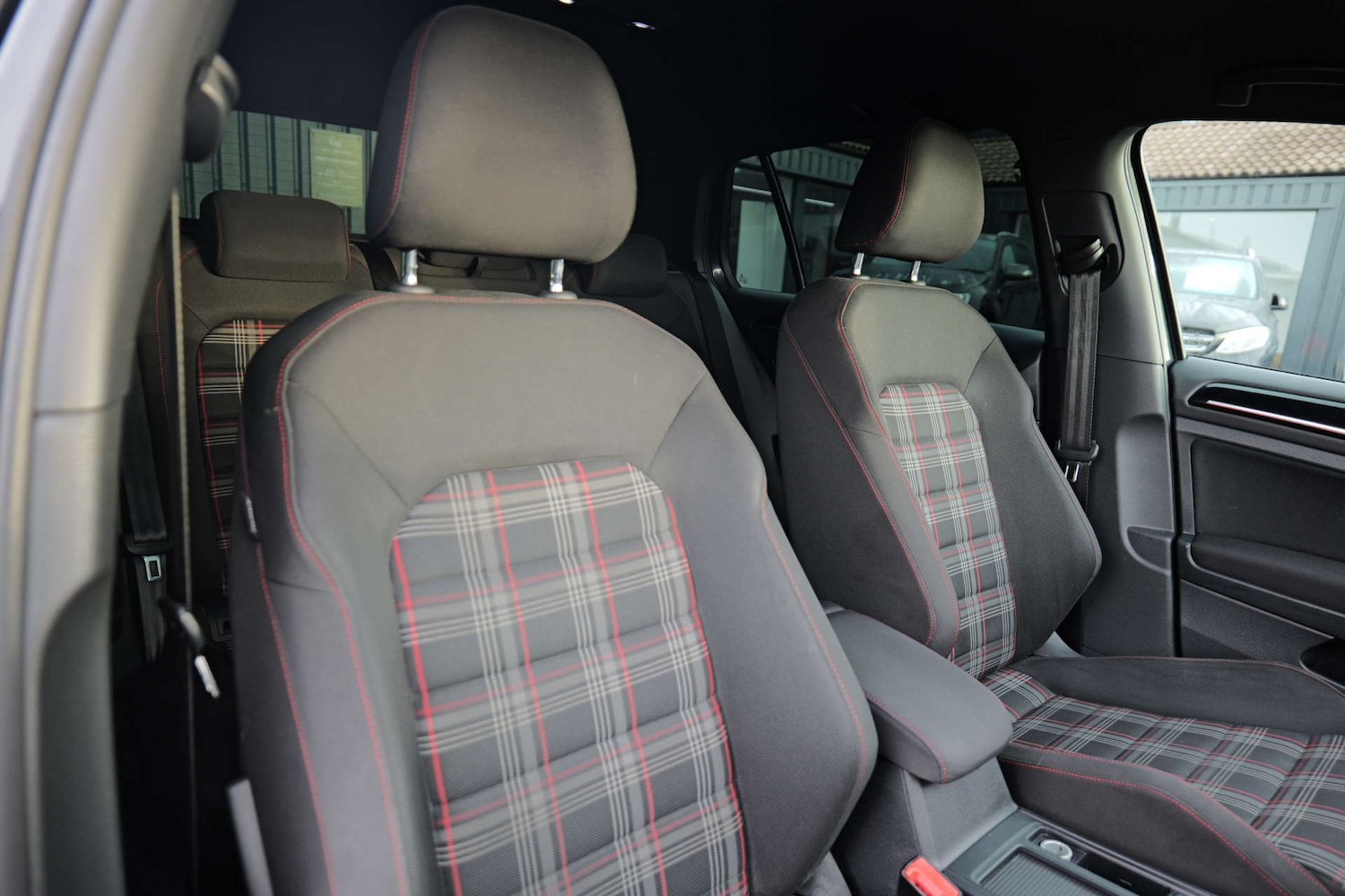 Used Volkswagen Golf 2014 for sale - 77159484: Photo 18