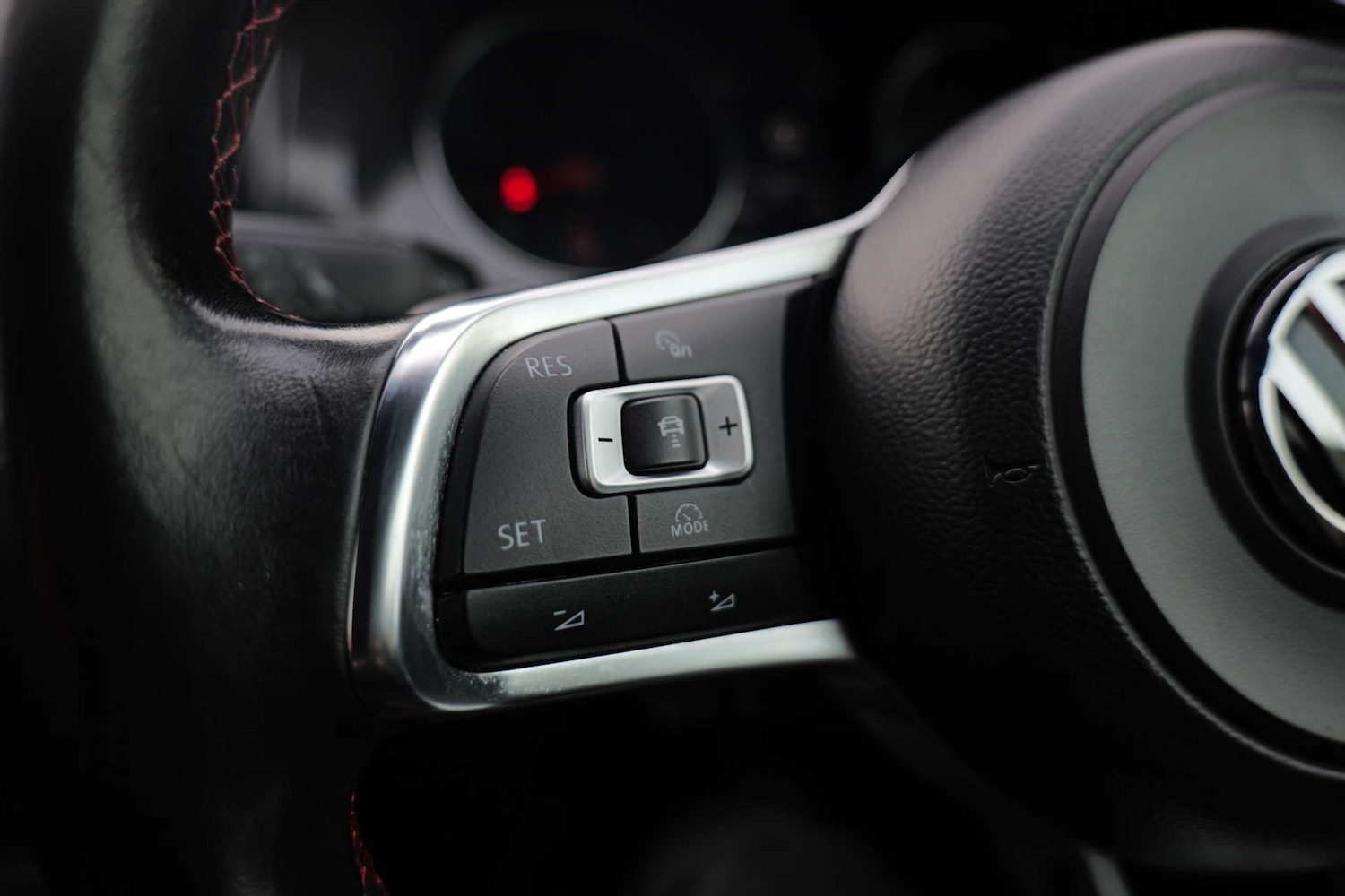 Used Volkswagen Golf 2014 for sale - 77159484: Photo 24