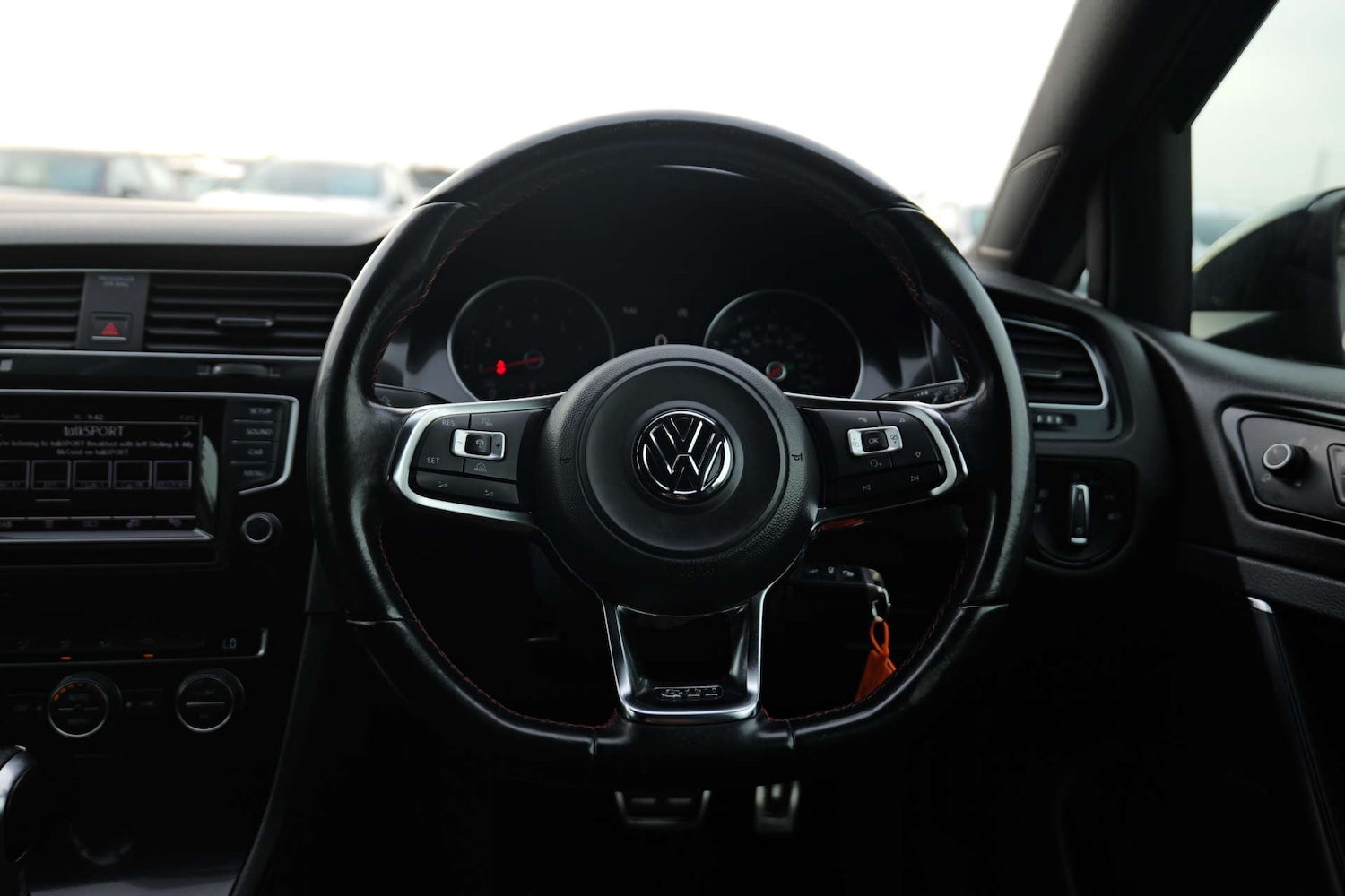 Used Volkswagen Golf 2014 for sale - 77159484: Photo 51