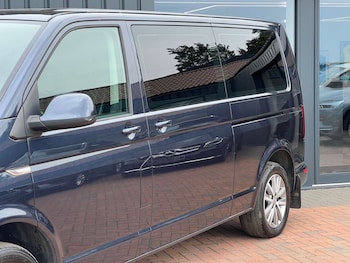 Used Volkswagen Caravelle 2017 for sale - 78904016: Photo