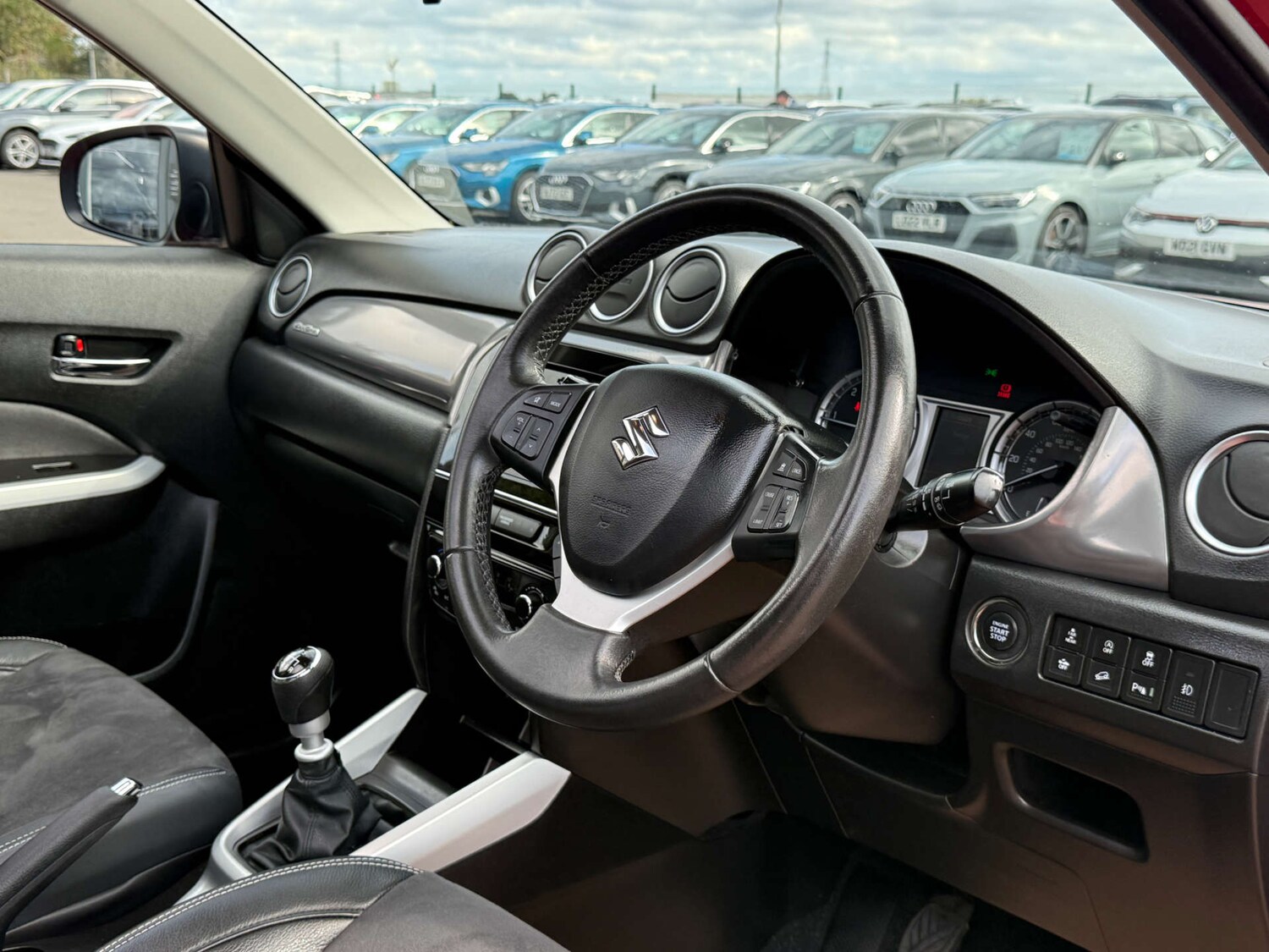 Used Suzuki Vitara 2018 for sale - 75908275: Photo 59