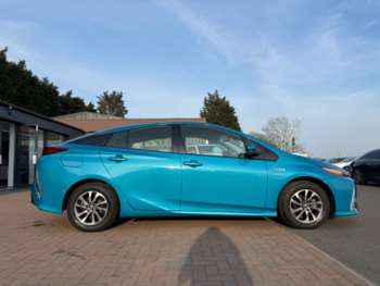 Used Toyota Prius 2018 for sale - 74257044: Photo