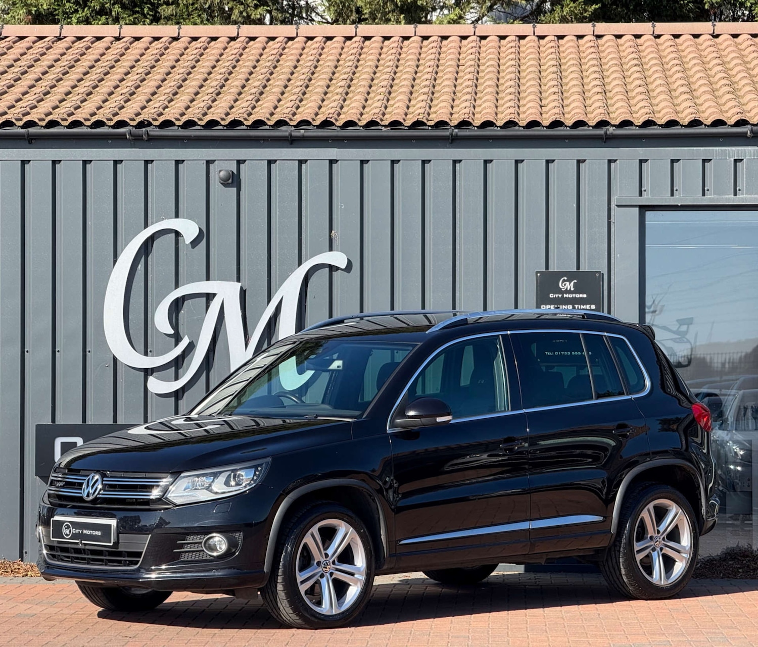 Used Volkswagen Tiguan 2015 for sale - 76159806: Photo 1