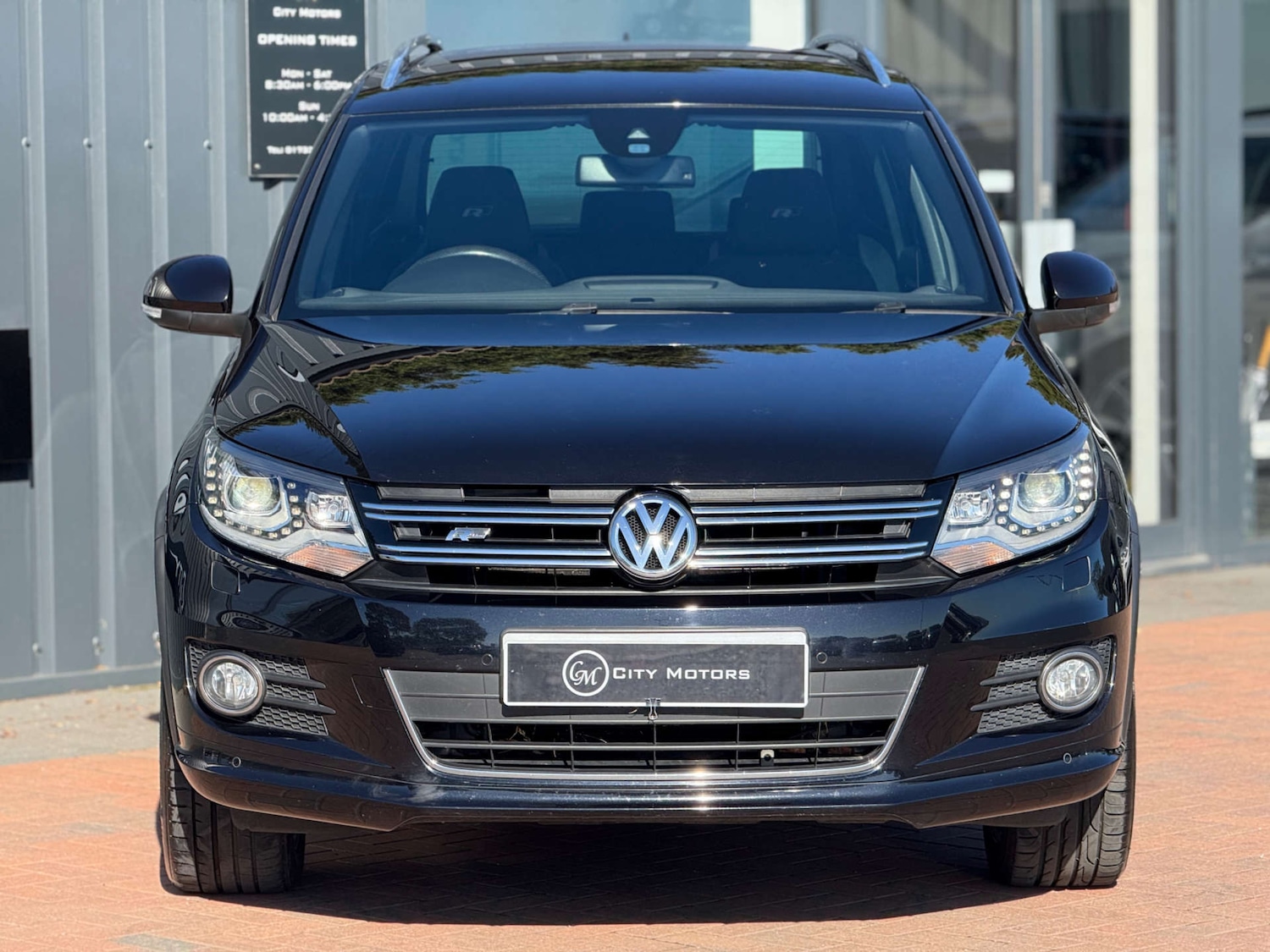 Used Volkswagen Tiguan 2015 for sale - 76159806: Photo 3