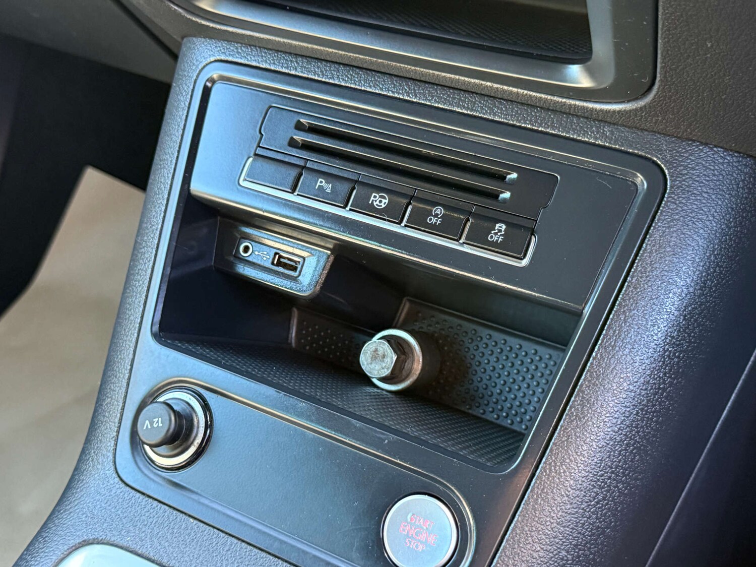 Used Volkswagen Tiguan 2015 for sale - 76159806: Photo 35