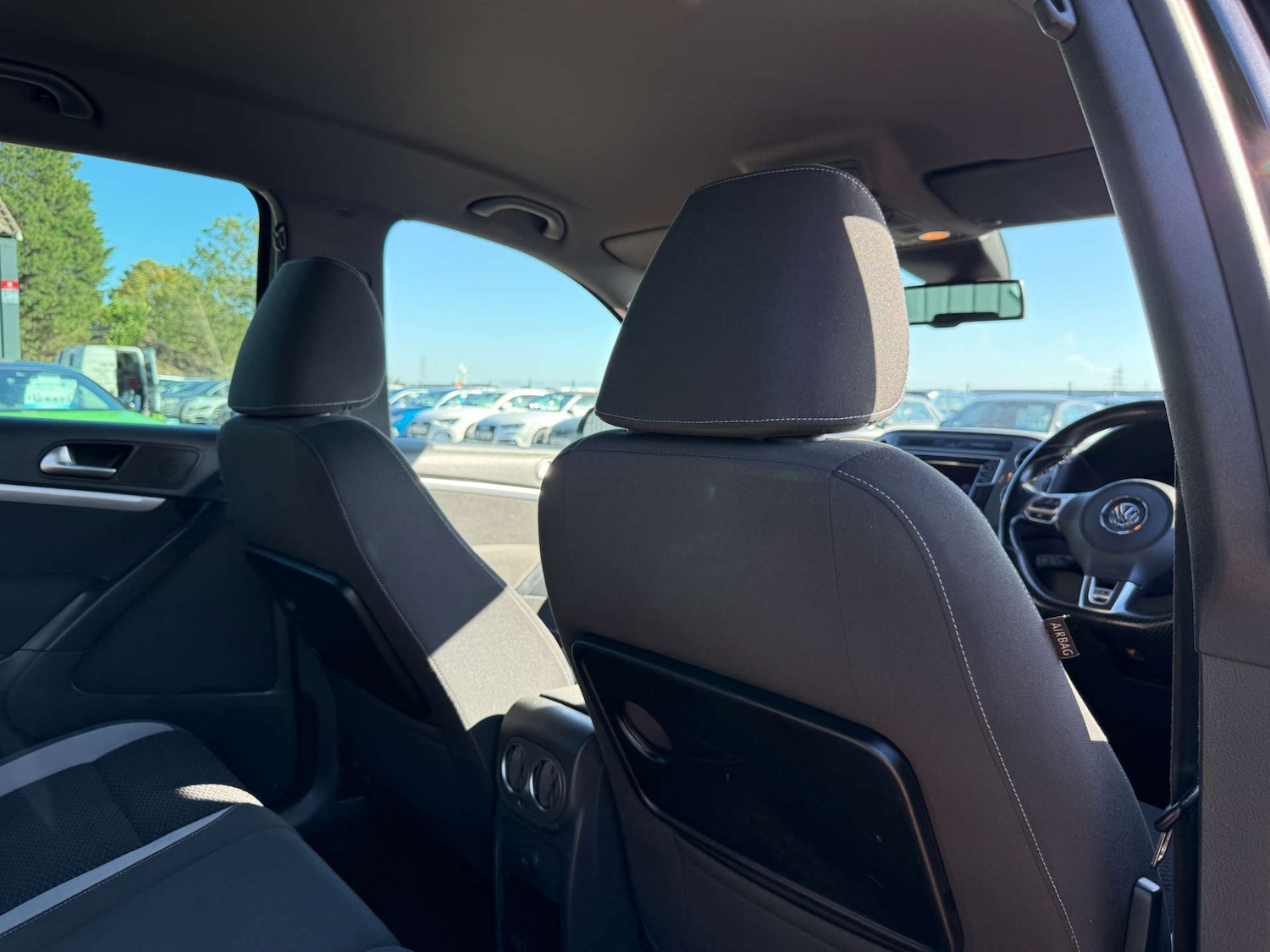 Used Volkswagen Tiguan 2015 for sale - 76159806: Photo 72