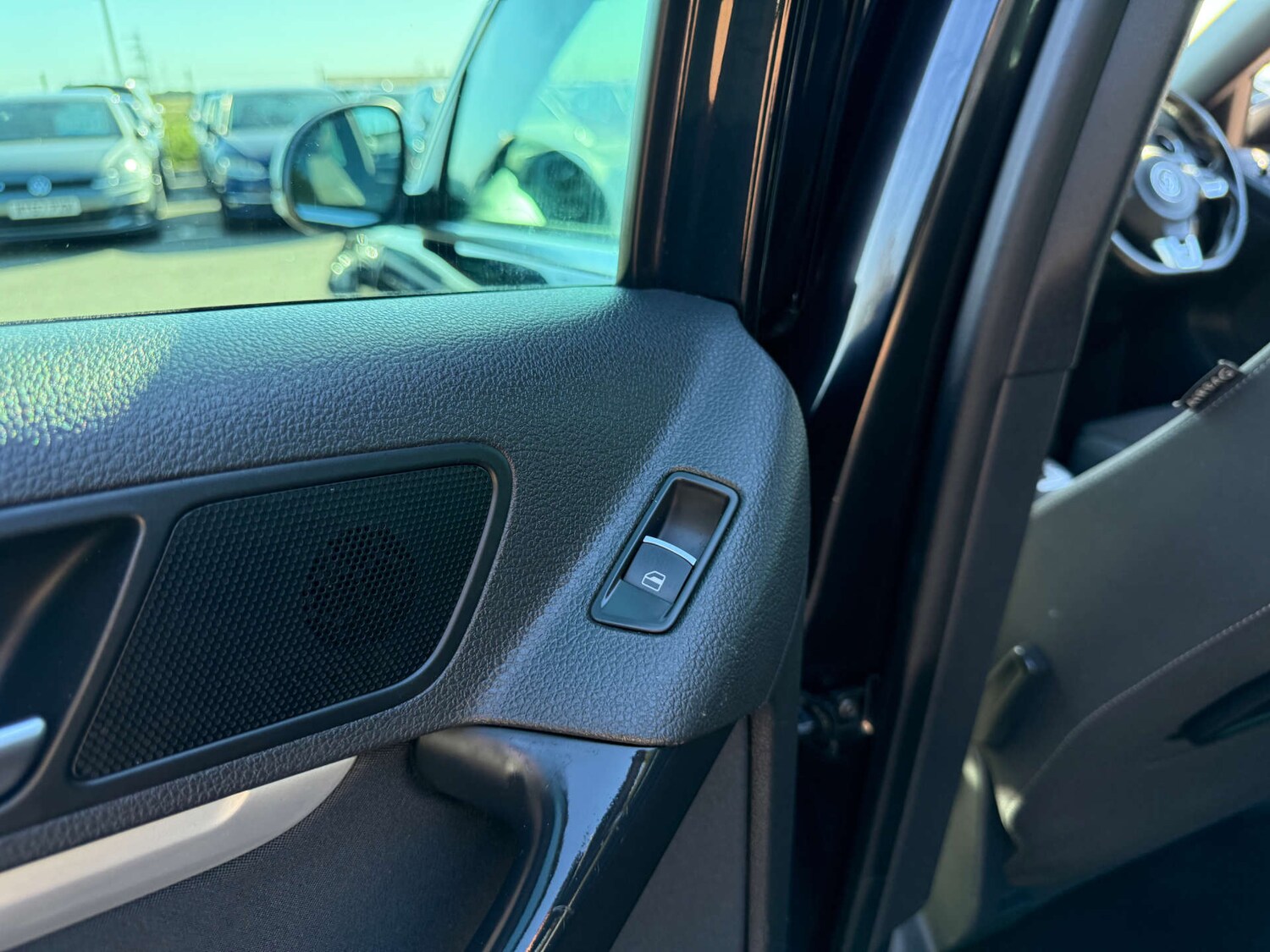 Used Volkswagen Tiguan 2015 for sale - 76159806: Photo 79