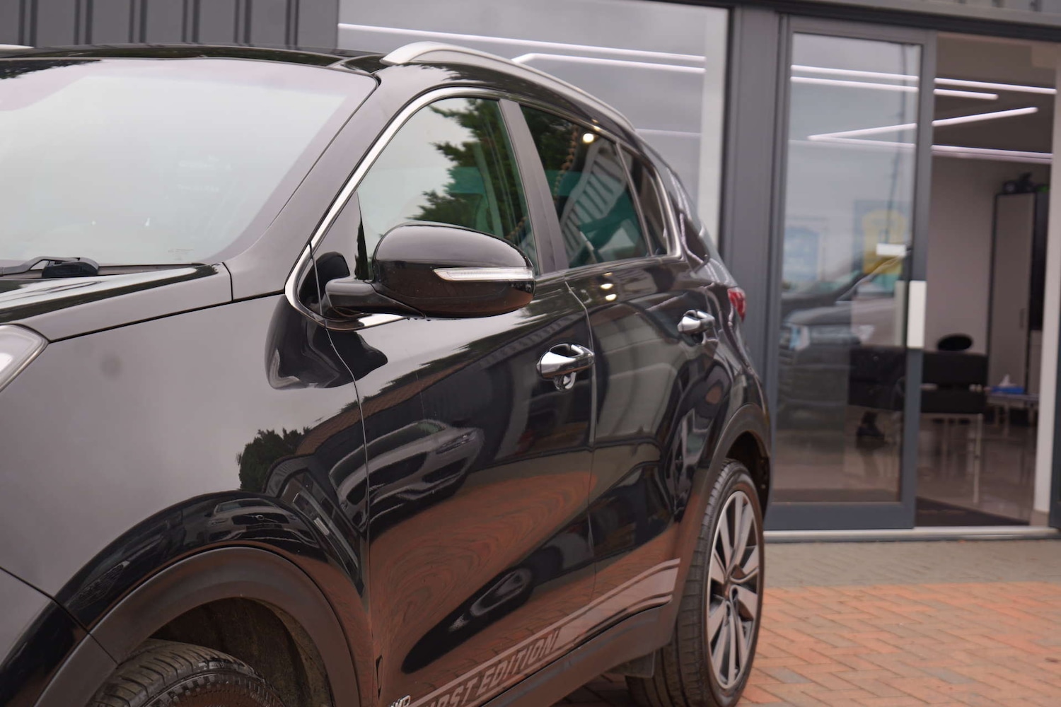 Used Kia Sportage 2016 for sale - 76243319: Photo 2
