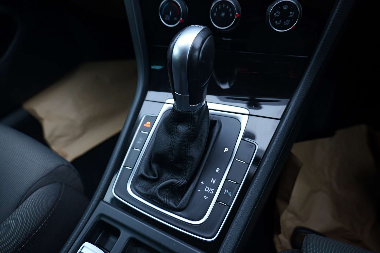 Used Volkswagen Golf 2017 for sale - 77172458: Photo 21