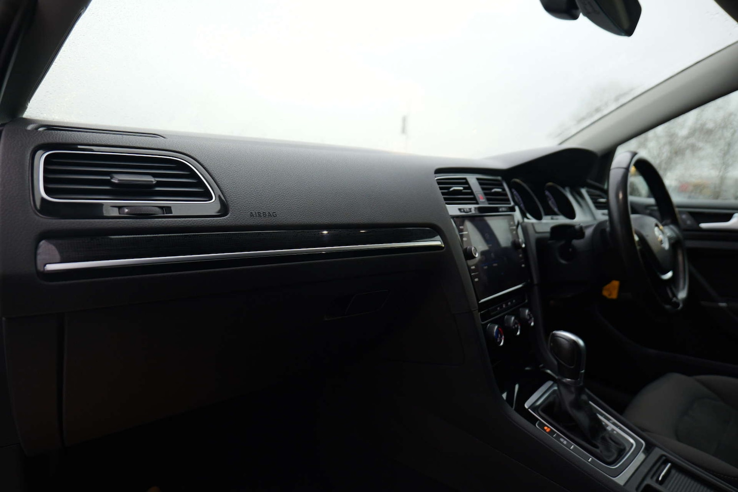 Used Volkswagen Golf 2017 for sale - 77172458: Photo 39