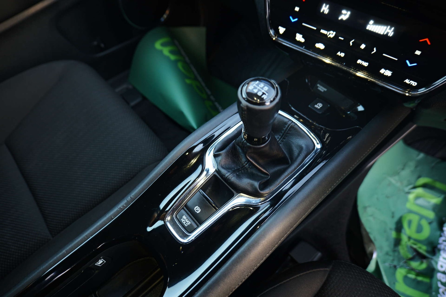 Used Honda HR-V 2017 for sale - 76653990: Photo 26