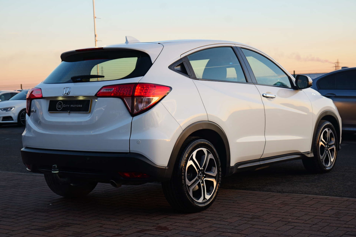 Used Honda HR-V 2017 for sale - 76653990: Photo 6