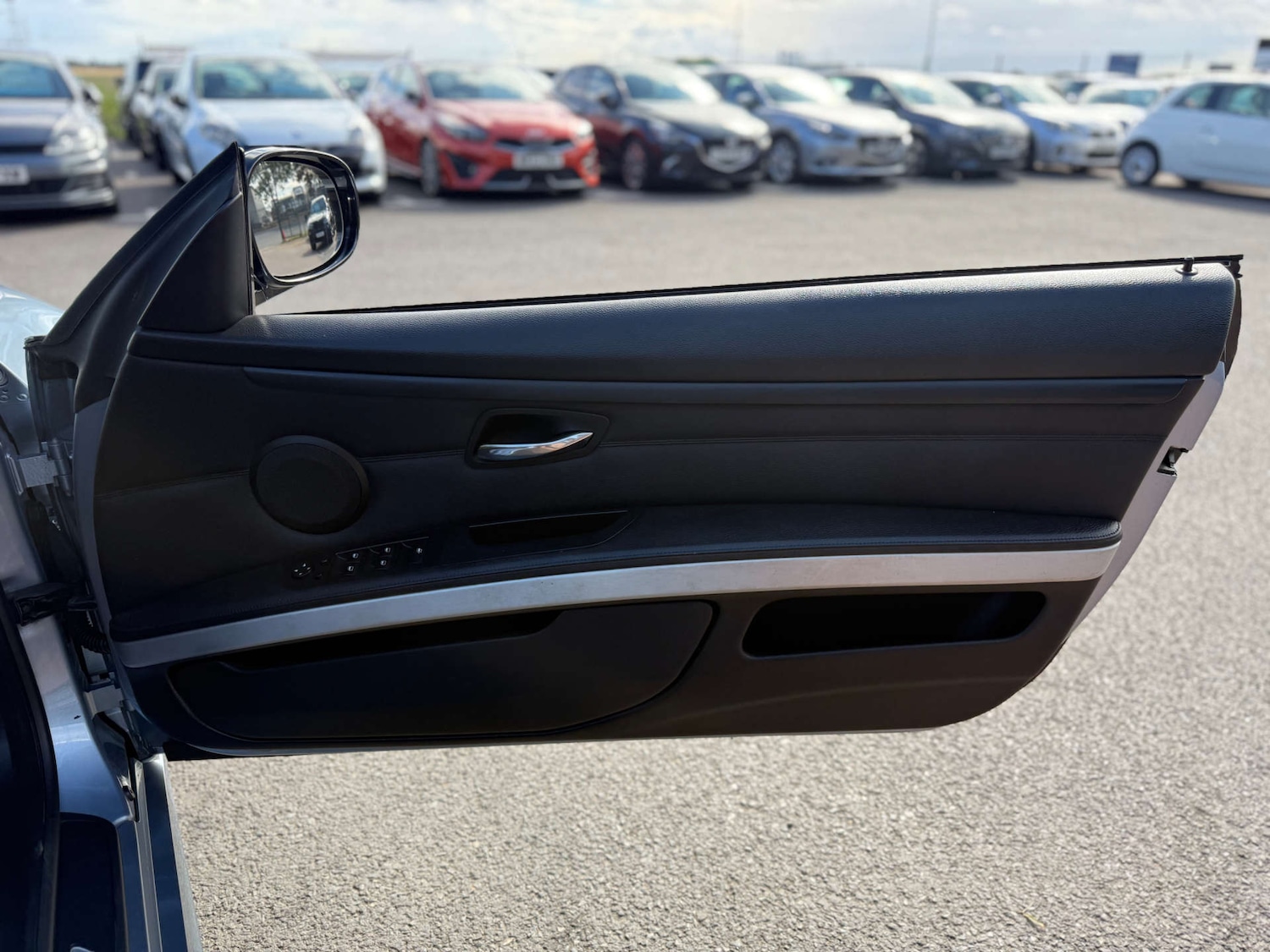 Used BMW 3 Series 2012 for sale - 75870888: Photo 30