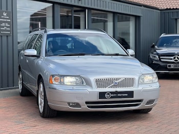 Used Volvo V70 2007 for sale - 78950769: Photo