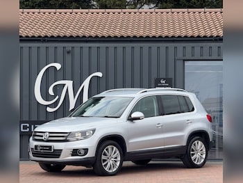 Volkswagen - Tiguan
