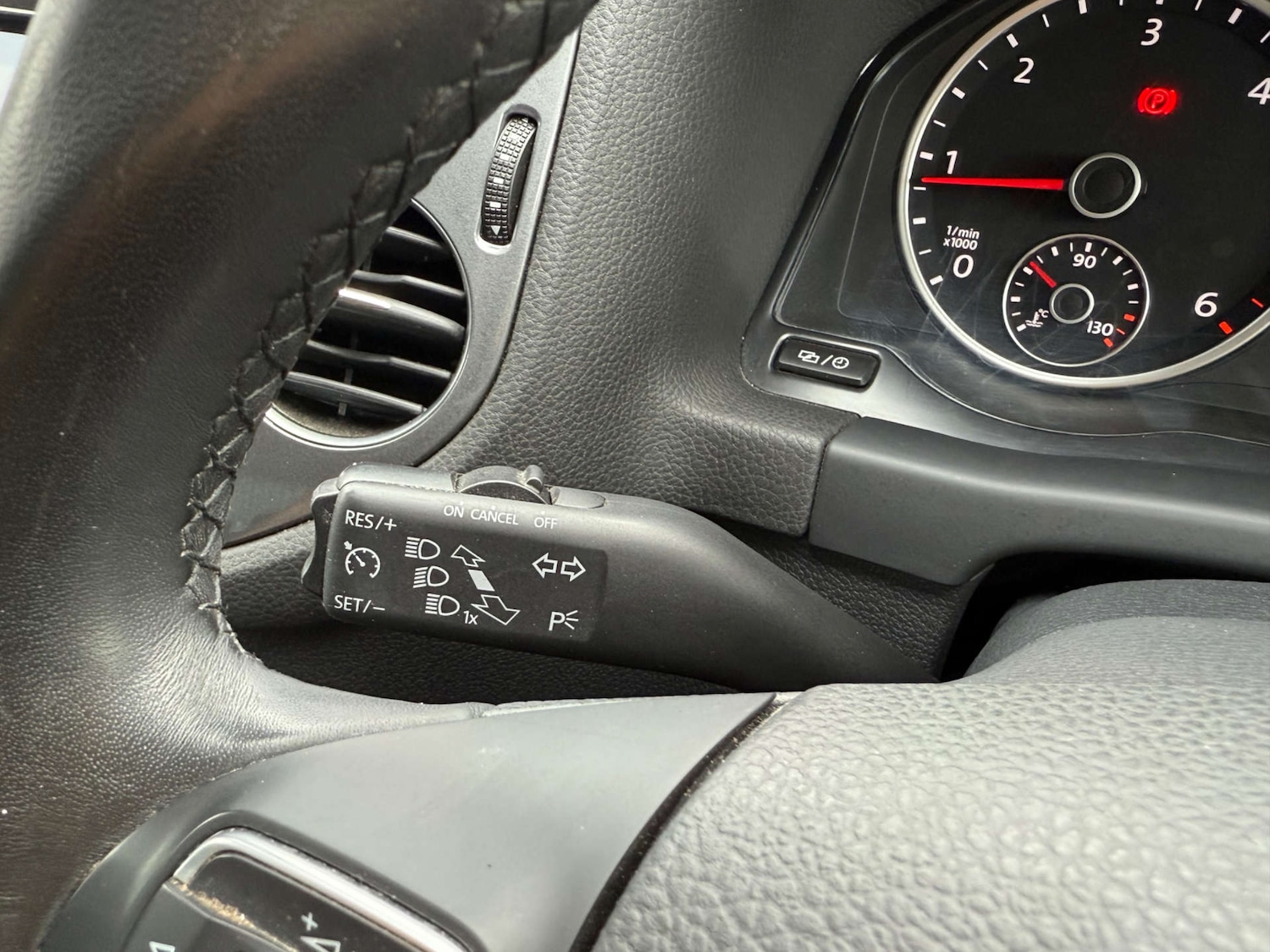 Used Volkswagen Tiguan 2016 for sale - 76601914: Photo 24