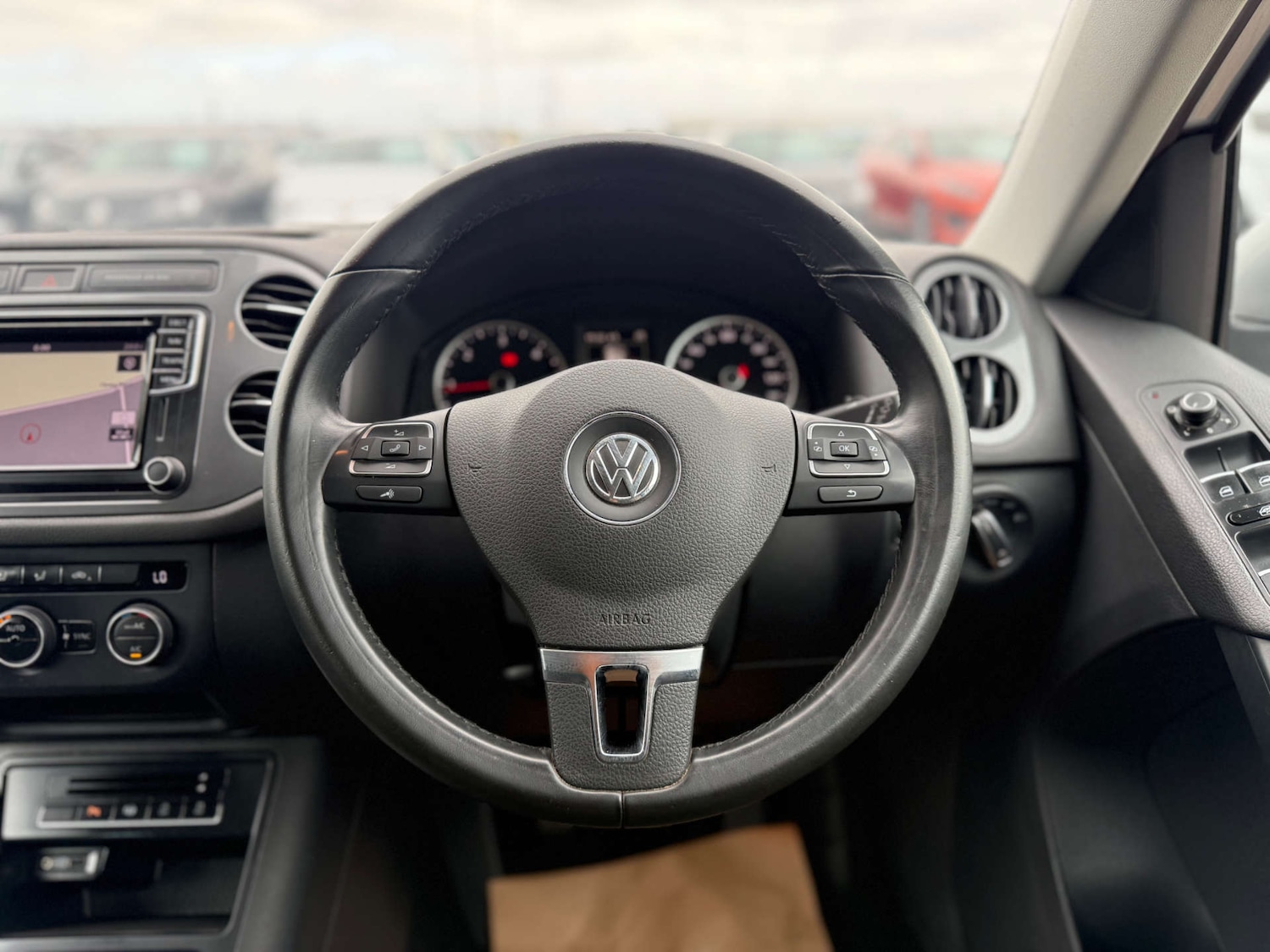 Used Volkswagen Tiguan 2016 for sale - 76601914: Photo 32