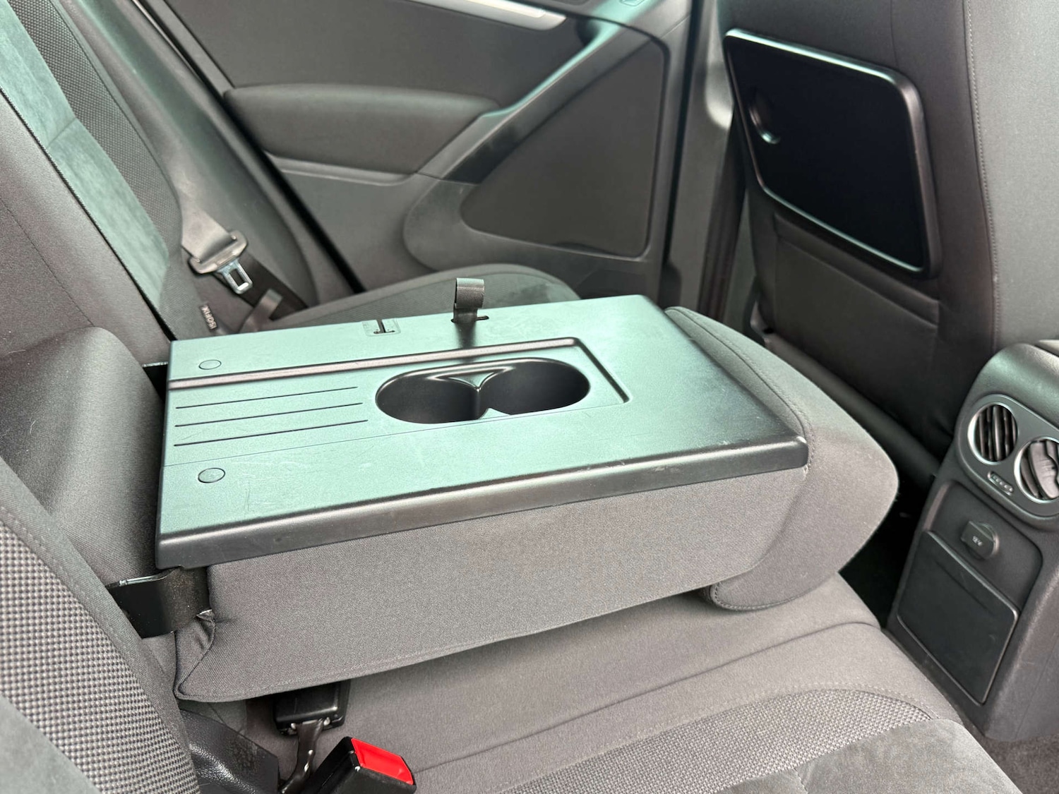 Used Volkswagen Tiguan 2016 for sale - 76601914: Photo 35