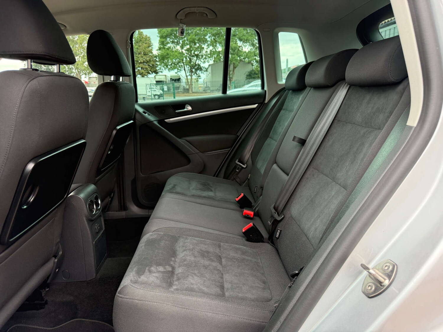 Used Volkswagen Tiguan 2016 for sale - 76601914: Photo 38