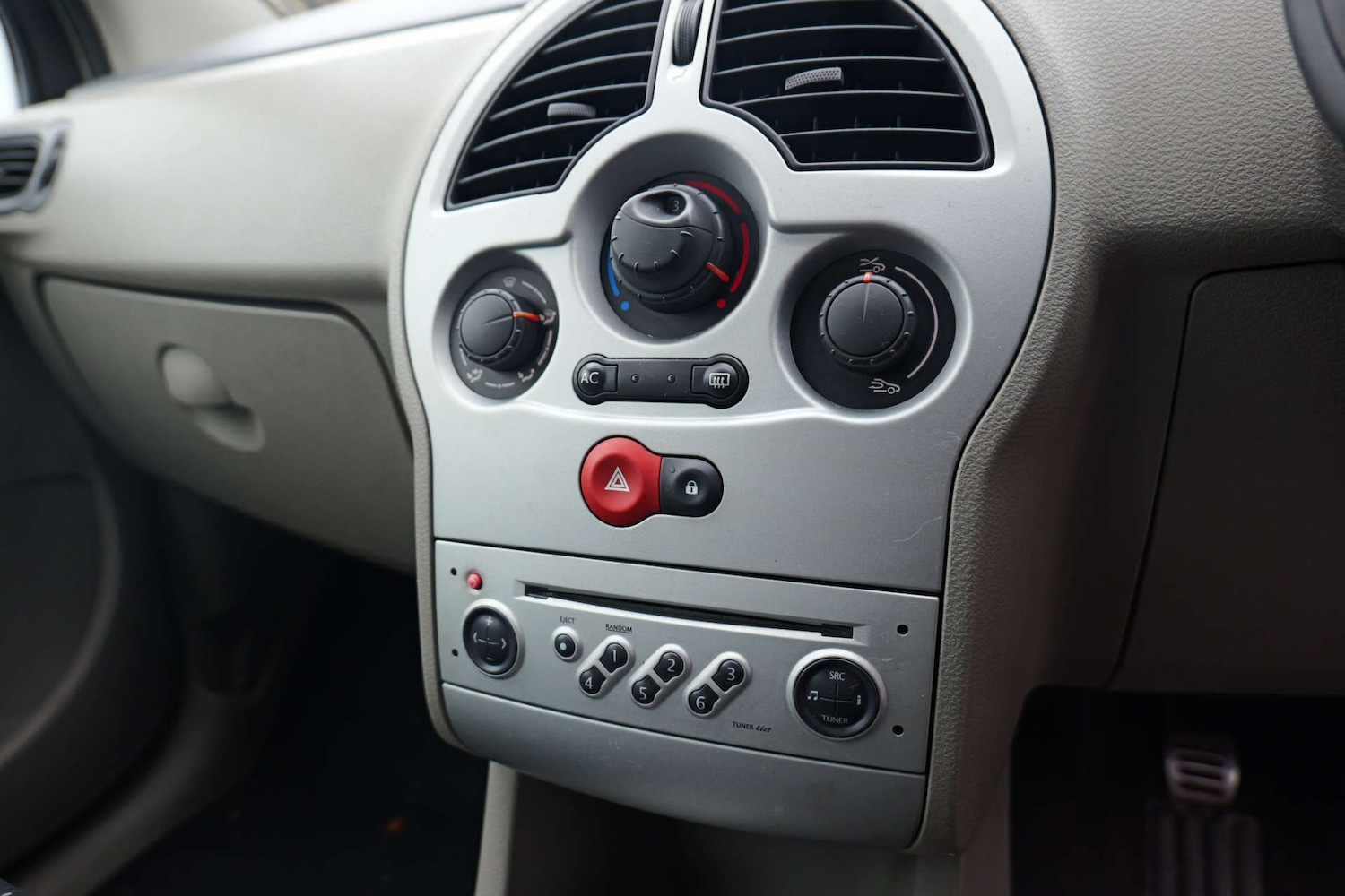 Used Renault Modus 2004 for sale - 77180053: Photo 22