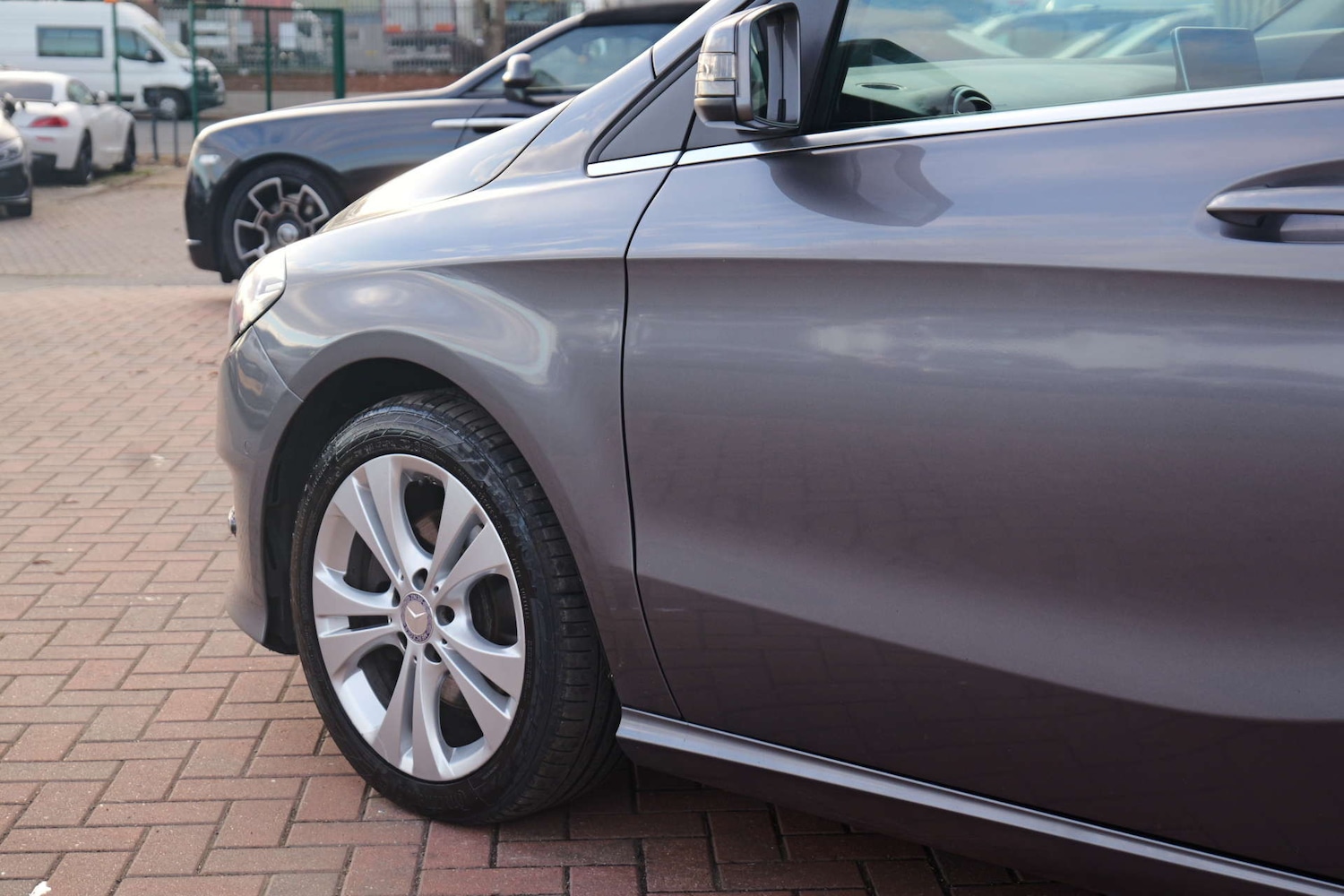 Used Mercedes-Benz B Class 2015 for sale - 76382742: Photo 11