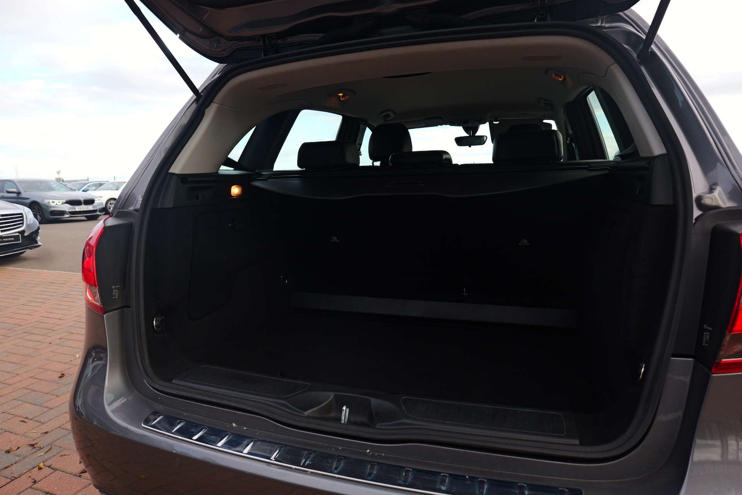 Used Mercedes-Benz B Class 2015 for sale - 76382742: Photo 25