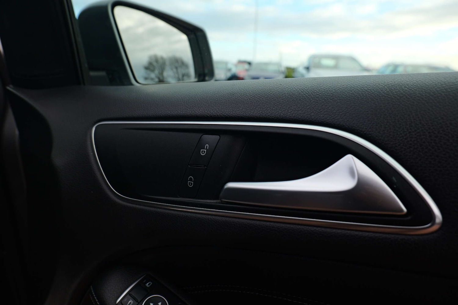 Used Mercedes-Benz B Class 2015 for sale - 76382742: Photo 31