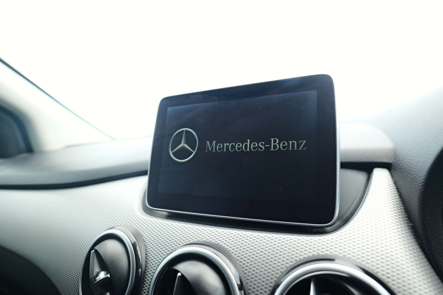 Used Mercedes-Benz B Class 2015 for sale - 76382742: Photo 39
