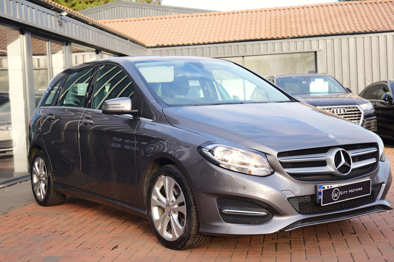 Used Mercedes-Benz B Class 2015 for sale - 76382742: Photo 5
